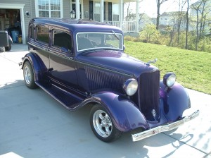 Garfield Heights mechanics, Garfield Heights auto repair technicians repair 1933 Dodge.
