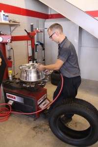 Tire Repair - Strongsville Rad Air | Rad Air - STAGING Rad Air, Strongsville, tire repair, flat tire, tire pressure, car repair, auto repair, auto mechanic, car mechanic, brake job, fix tire, Brunswick, Columbia Station, wheel